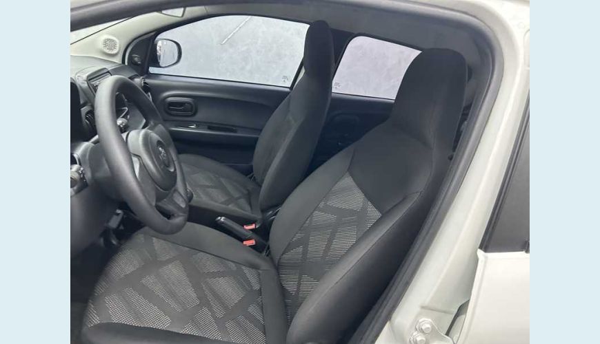 FIAT MOBI LIKE 1.0 (FLEX) - BRANCO - 2023 Foto 8 (Grande)