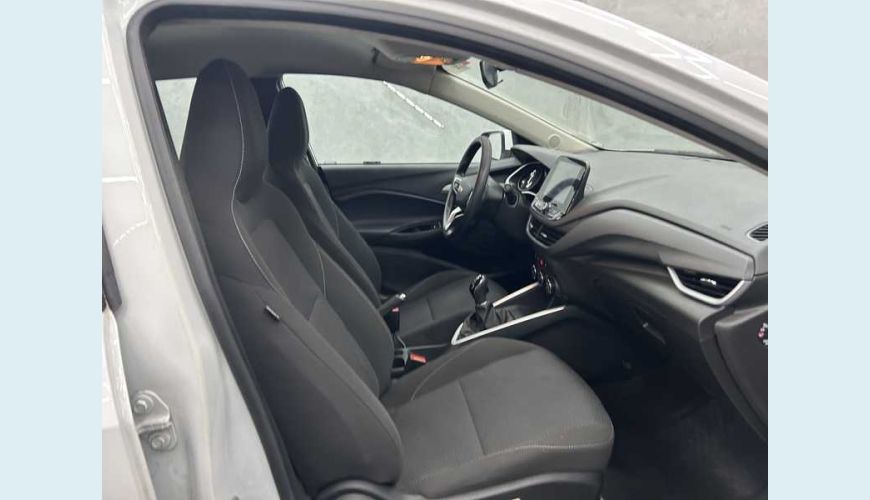 CHEVROLET ONIX PLUS LT 1.0 - BRANCO - 2024 Foto 8 (Grande)