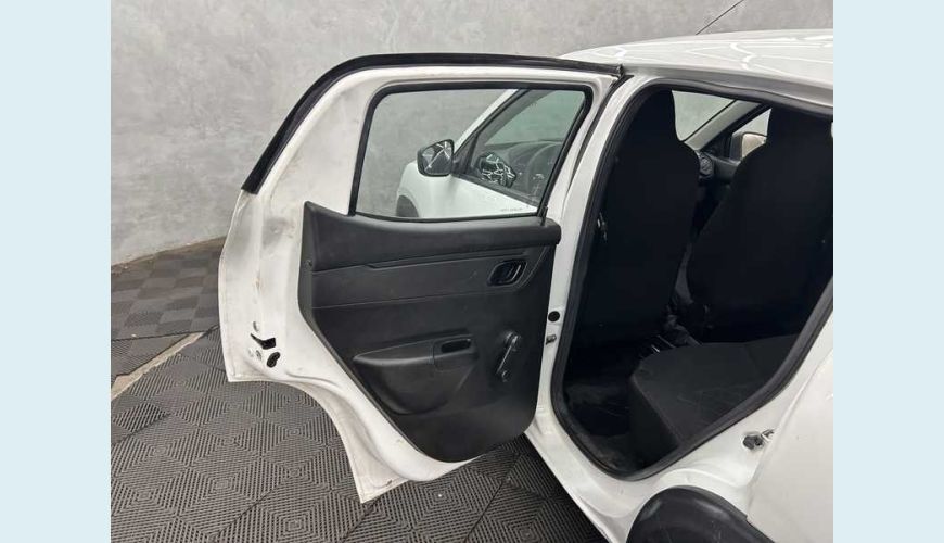 RENAULT KWID ZEN 1.0 12V SCE (FLEX) - BRANCO - 2024 Foto 8 (Grande)