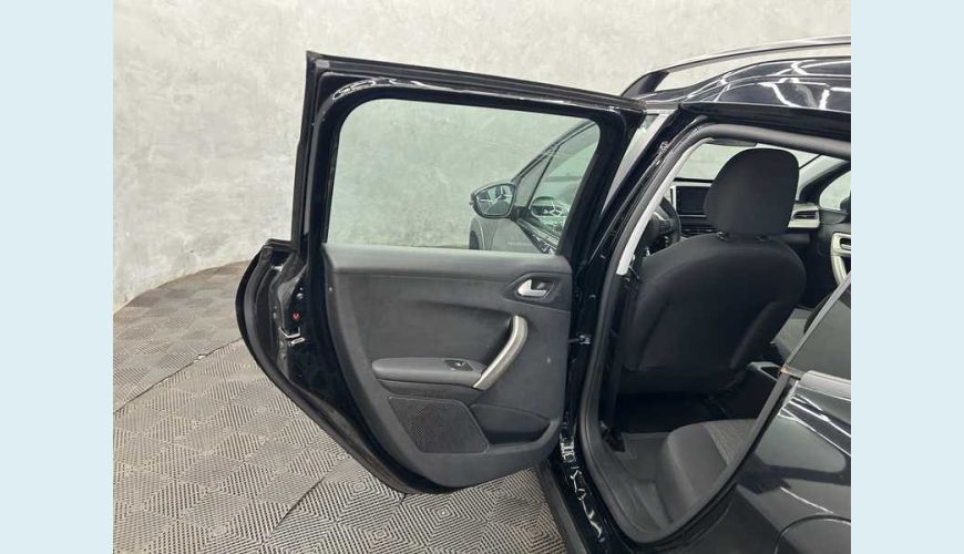 PEUGEOT 2008 ALLURE PACK 1.6 - PRETO - 2022 Foto 8 (Grande)