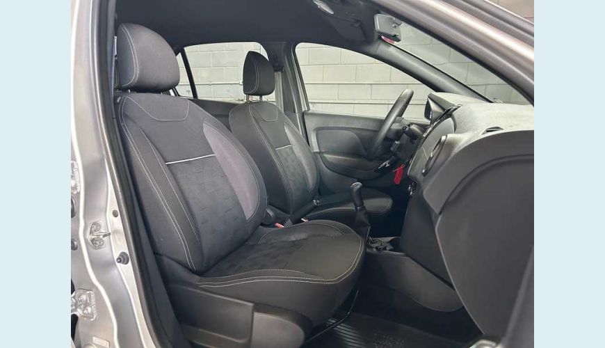 RENAULT LOGAN ZEN 1.0 - PRATA - 2025 Foto 8 (Grande)