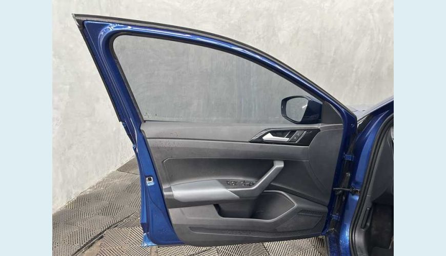 VOLKSWAGEN NIVUS HIGHLINE 200 TSI - AZUL - 2023 Foto 8 (Grande)