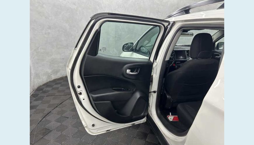 FIAT TORO FREEDOM 1.3 T270 4X2 FLEX AUT. - BRANCO - 2023 Foto 8 (Grande)
