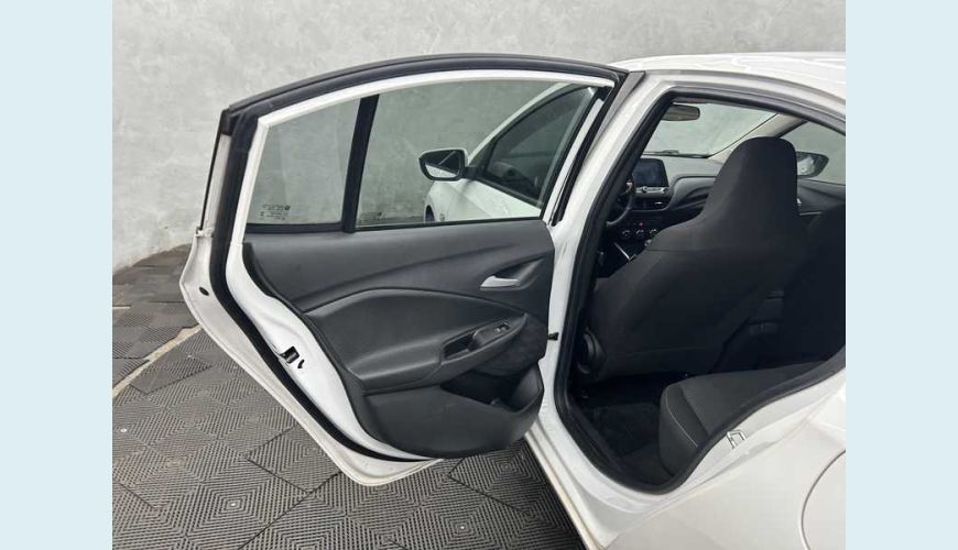 CHEVROLET ONIX PLUS LT 1.0 TURBO AT - BRANCO - 2024 Foto 8 (Grande)