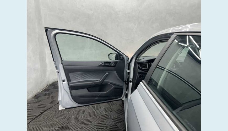 VOLKSWAGEN POLO TRACK 1.0 FLEX 12V 5P - PRATA - 2025 Foto 8 (Grande)