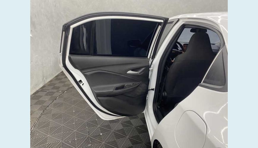 CHEVROLET ONIX LT 1.0 TURBO - BRANCO - 2023 Foto 8 (Grande)