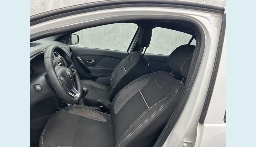 RENAULT LOGAN ZEN 1.6 16V SCE FLEX - BRANCO - 2022 Foto 8 (Grande)