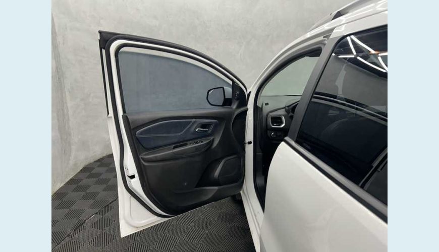 CHEVROLET SPIN PREMIER 1.8 (AUT.) - BRANCO - 2024 Foto 8 (Grande)