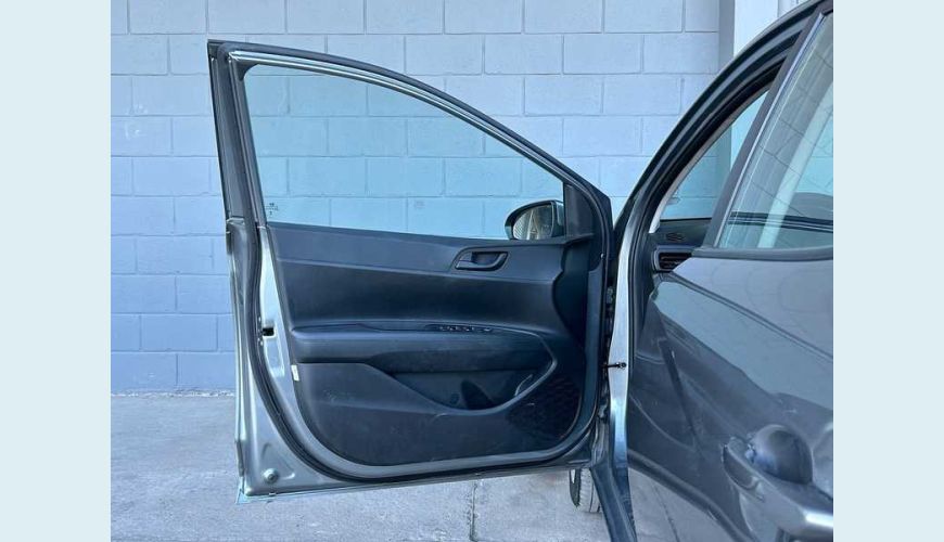 HYUNDAI HB 20 COMFORT PLUS 1.0 (MEC.) - CINZA - 2025 Foto 8 (Grande)