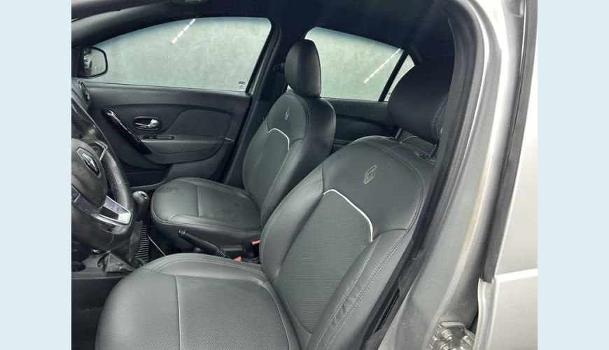 RENAULT LOGAN ZEN 1.0 12V SCE FLEX - PRATA - 2020 Foto 8 (Grande)