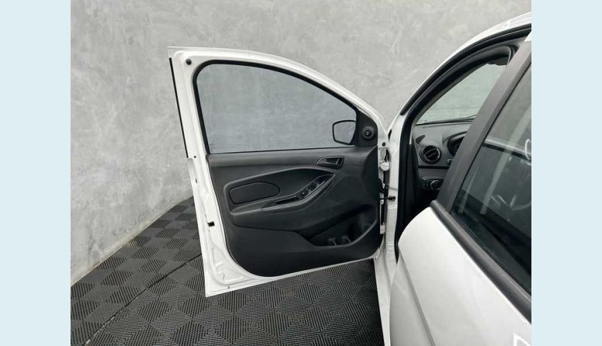 FORD KA SEDAN SE PLUS 1.5 12V AUT. FLEX - BRANCO - 2021 Foto 8 (Grande)