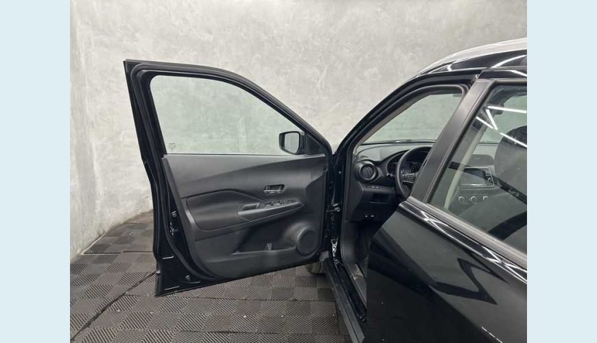 NISSAN KICKS SENSE CVT 1.6 FLEX - PRETO - 2024 Foto 8 (Grande)