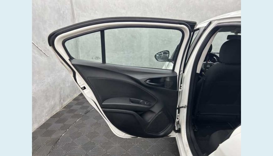 FIAT CRONOS DRIVE 1.0 FLEX MT - BRANCO - 2023 Foto 8 (Grande)