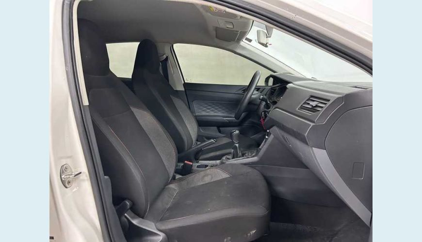 VOLKSWAGEN POLO TRACK 1.0 FLEX 12V 5P - BRANCO - 2023 Foto 8 (Grande)