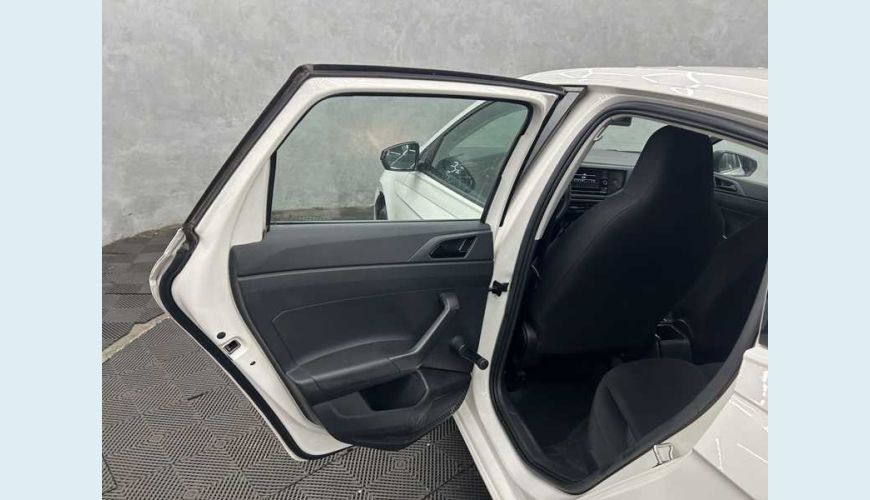 VOLKSWAGEN POLO TRACK 1.0 FLEX 12V 5P - BRANCO - 2024 Foto 8 (Grande)