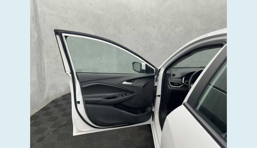 CHEVROLET ONIX LT 1.0 TURBO - BRANCO - 2024 Foto 8 (Grande)
