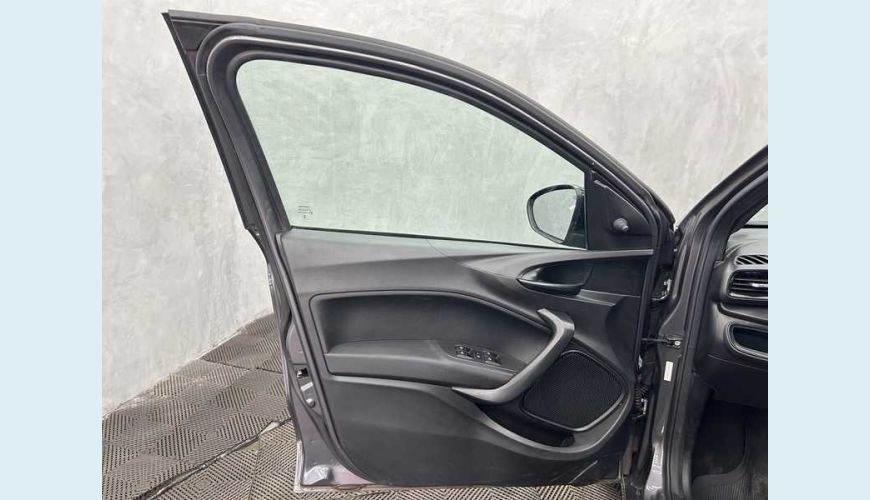 FIAT CRONOS DRIVE 1.0 MT - CINZA - 2026 Foto 8 (Grande)