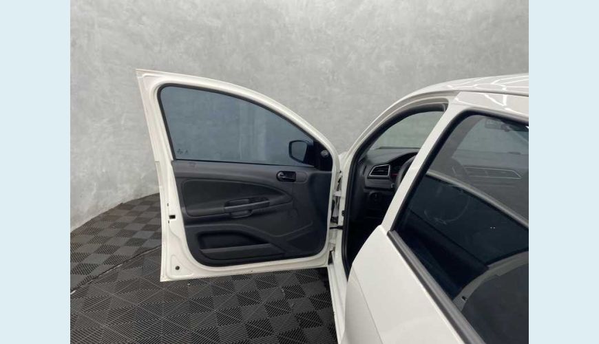 VOLKSWAGEN VOYAGE 1.0 MPI FLEX - BRANCO - 2023 Foto 8 (Grande)