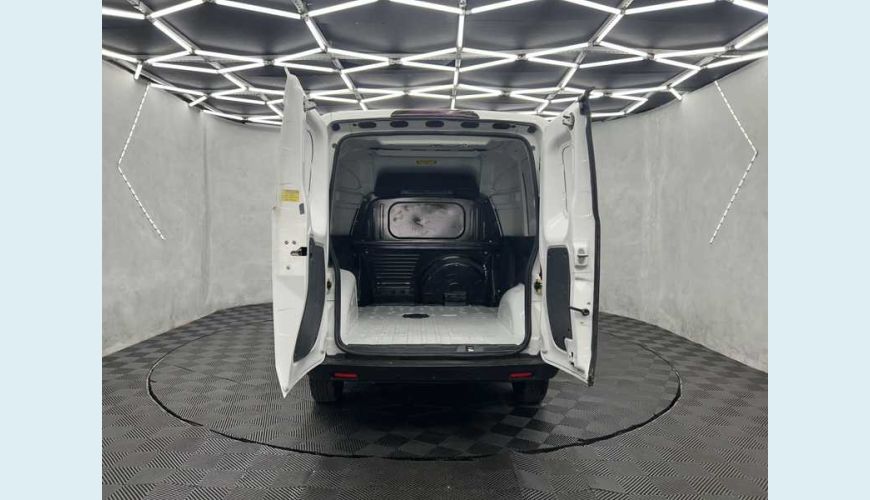 FIAT FIORINO ENDURANCE 1.4 - BRANCO - 2021 Foto 8 (Grande)