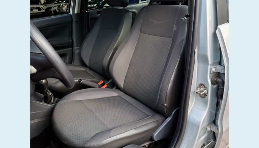 VOLKSWAGEN VOYAGE - PRATA - 2019 Foto 8 (Grande)