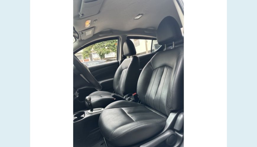 NISSAN VERSA - BRANCO - 2017 Foto 8 (Grande)