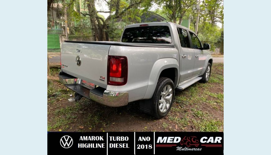 VOLKSWAGEN AMAROK 2.0 HIGHLINE 4X4 CD 16V TURBO INTERCOOLER DIESEL 4P AUT. - PRATA - 2018 Foto 9 (Grande)
