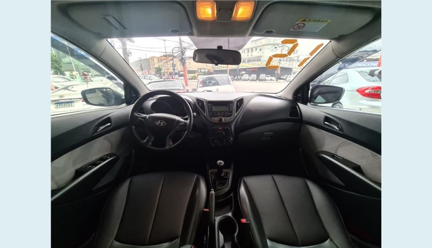 HYUNDAI HB 20S 1.0 COMFORT PLUS 12V FLEX 4P MANUAL - CINZA - 2015 Foto 9 (Grande)