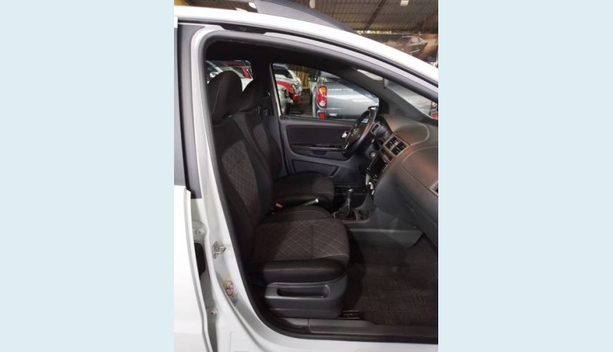 VOLKSWAGEN FOX 1.6 MSI TOTAL FLEX XTREME 4P MANUAL - BRANCO - 2019 Foto 9 (Grande)