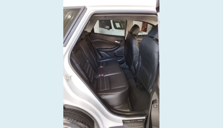 CHEVROLET TRACKER 1.0 TURBO FLEX LTZ AUT. - BRANCO - 2023 Foto 9 (Grande)