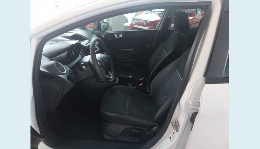 FORD FIESTA 1.6 TI-VCT FLEX SE MANUAL - BRANCO - 2018 Foto 9 (Grande)