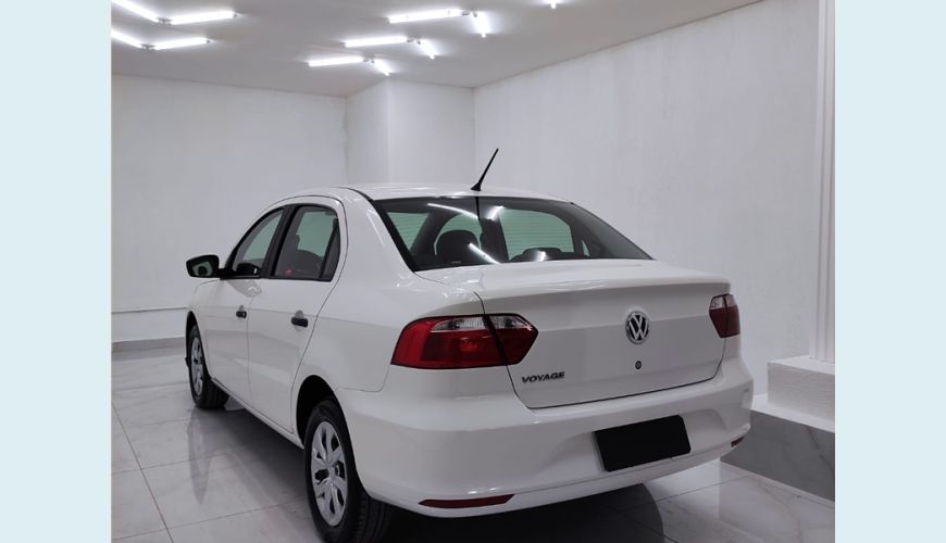 VOLKSWAGEN VOYAGE 1.6 MSI TOTALFLEX 4P MANUAL - PRATA - 2021 Foto 9 (Grande)