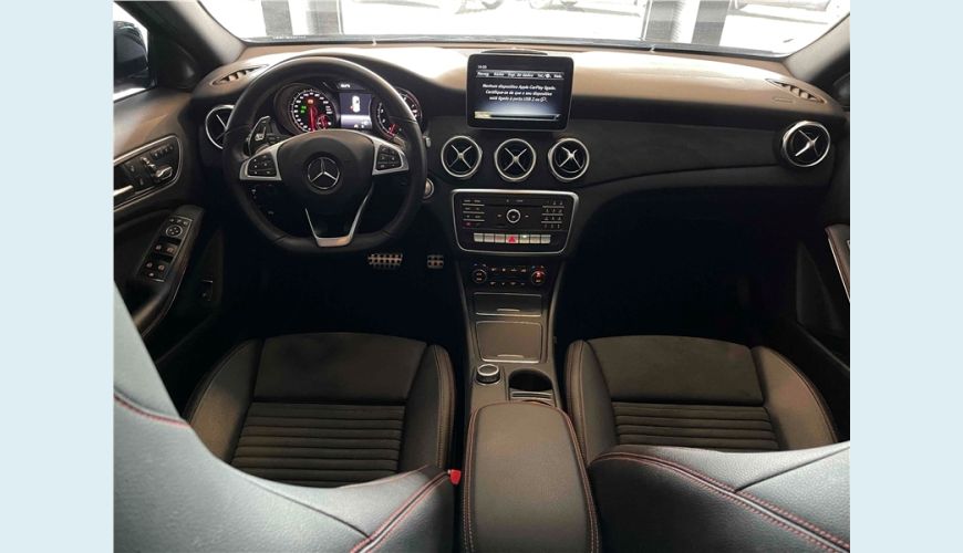 MERCEDES-BENZ GLA 250 2.0 CGI SPORT 7G-DCT - PRETO - 2019 Foto 9 (Grande)