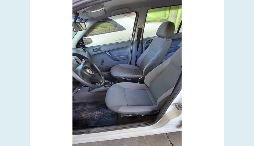 VOLKSWAGEN PARATI 1.6 MI COMFORTLINE 8V FLEX 4P MANUAL G.IV - BRANCO - 2006 Foto 9 (Grande)