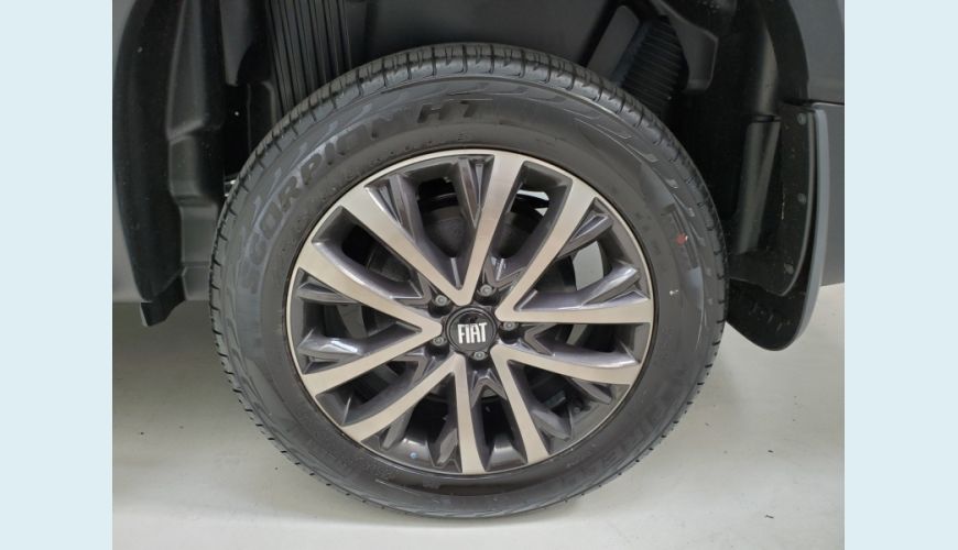 FIAT TORO 2.0 16V TURBO DIESEL RANCH 4WD AT9 - BRANCO - 2023 Foto 9 (Grande)