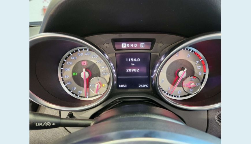MERCEDES-BENZ SLK 200 1.8 CGI 2P AUT. - PRETO - 2012 Foto 9 (Grande)