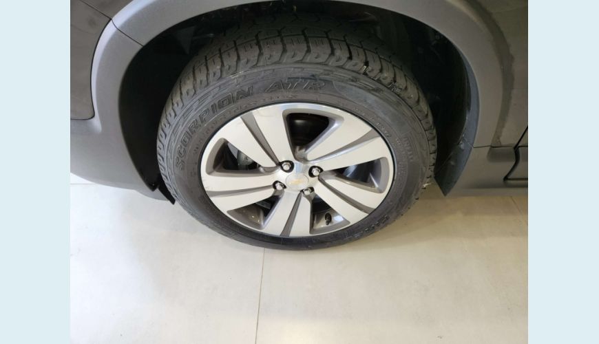 CHEVROLET SPIN 1.8 ACTIV 8V FLEX 4P AUT. - PRETO - 2020 Foto 9 (Grande)