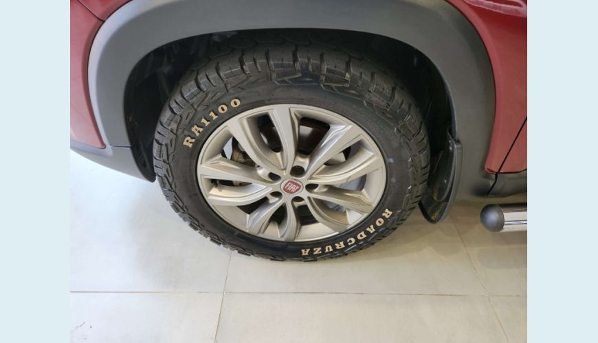 FIAT TORO 2.0 16V TURBO DIESEL RANCH 4WD AT9 - VERMELHO - 2020 Foto 9 (Grande)