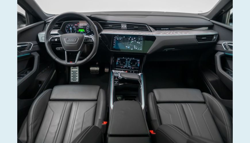 AUDI E-TRON ELÉTRICO SPORTBACK PERFORMANCE QUATTRO - BRANCO - 2023 Foto 9 (Grande)