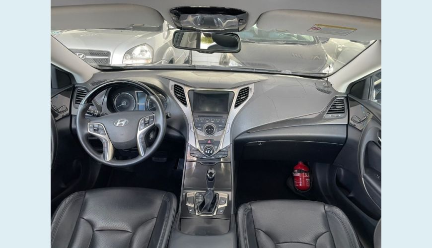 HYUNDAI AZERA 3.0 MPFI GLS V6 24V 4P AUT. - PRETO - 2014 Foto 9 (Grande)
