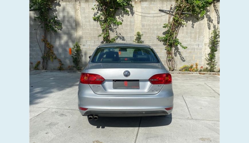 VOLKSWAGEN JETTA 2.0 COMFORTLINE 120CV FLEX 4P TIPTRONIC - N/D - 2013 Foto 9 (Grande)