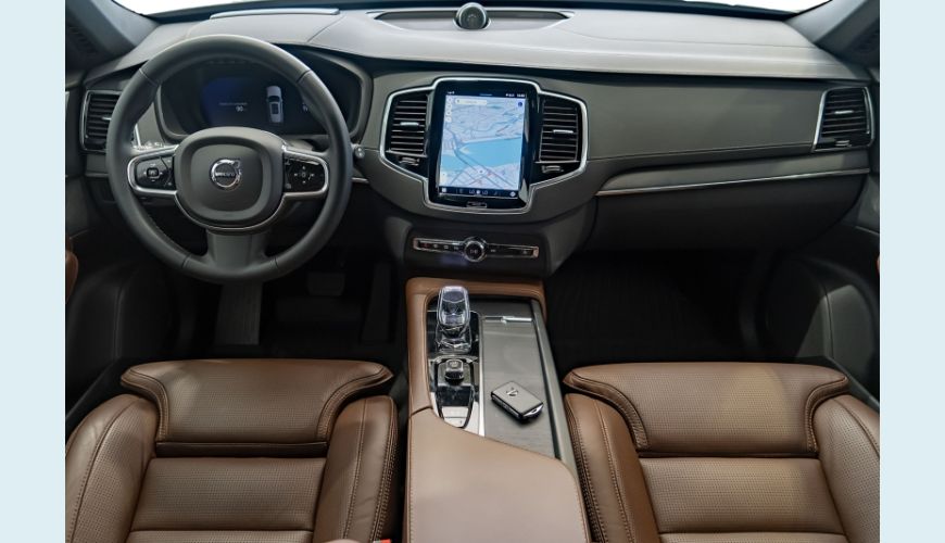 VOLVO XC90 2.0 T8 RECHARGE ULTIMATE AWD GEARTRONIC - PRATA - 2024 Foto 9 (Grande)
