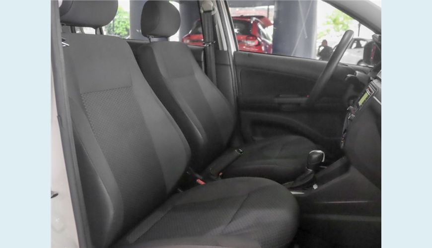 VOLKSWAGEN VOYAGE 1.6 16V MSI TOTALFLEX 4P AUT. - BRANCO - 2022 Foto 9 (Grande)