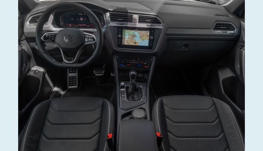 VOLKSWAGEN TIGUAN 2.0 300 TSI ALLSPACE R-LINE AUT. - PRATA - 2024 Foto 9 (Grande)