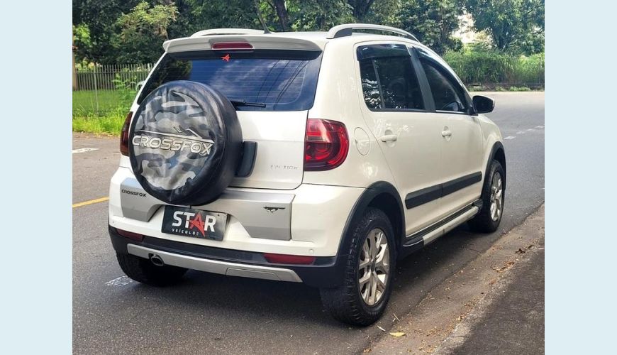 VOLKSWAGEN CROSSFOX GII - BRANCO - 2013 Foto 9 (Grande)