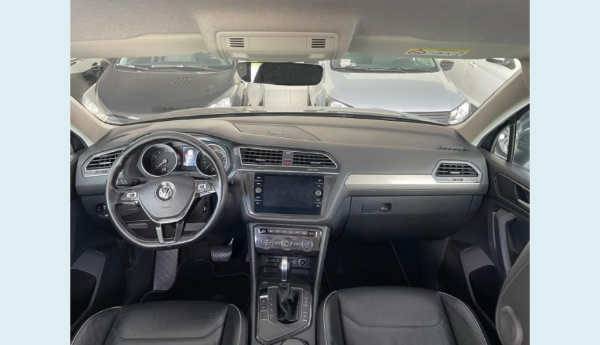 VOLKSWAGEN TIGUAN 1.4 250 TSI TOTAL FLEX ALLSPACE COMFORTLINE TIPTRONIC - CINZA - 2018 Foto 9 (Grande)