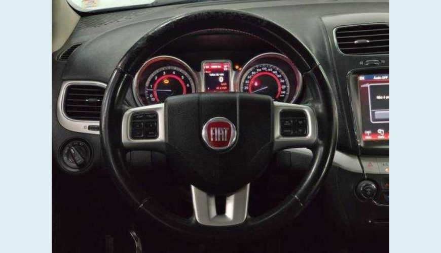 FIAT FREEMONT 2.4 16V PRECISION AUT. - BRANCO - 2015 Foto 9 (Grande)