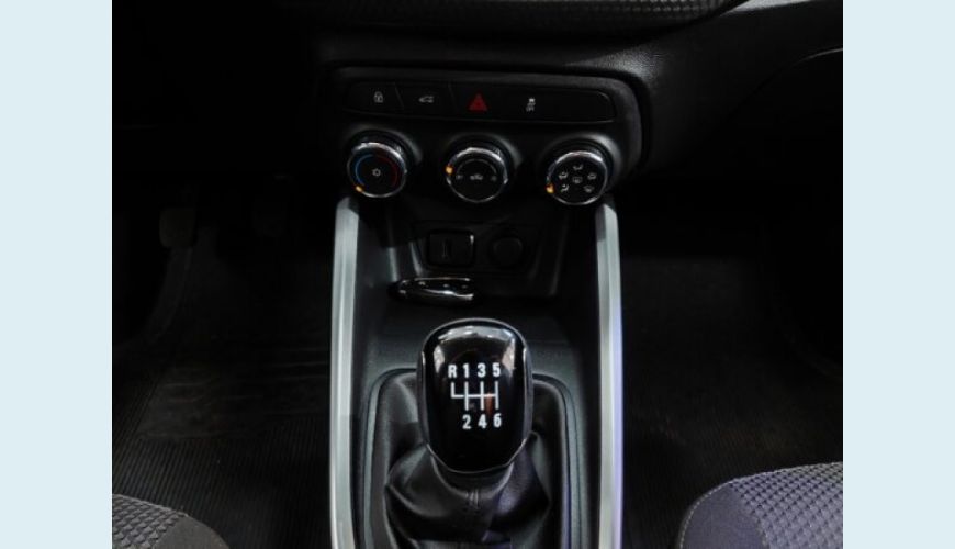 CHEVROLET ONIX 1.0 MPFI LT 8V FLEX 4P MANUAL - BRANCO - 2019 Foto 9 (Grande)