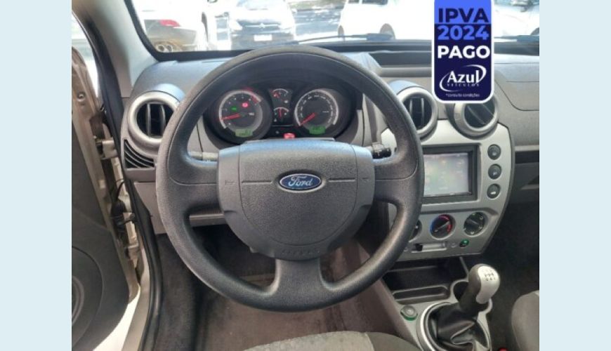 FORD FIESTA 1.6 MPI HATCH 8V FLEX 4P MANUAL - PRATA - 2013 Foto 9 (Grande)