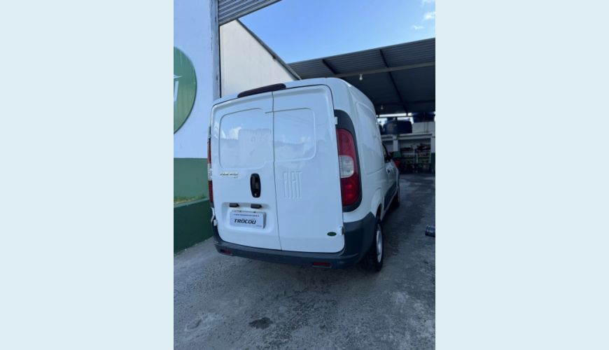 FIAT FIORINO 1.4 MPI FURGÃO 8V FLEX 2P MANUAL - BRANCO - 2017 Foto 9 (Grande)