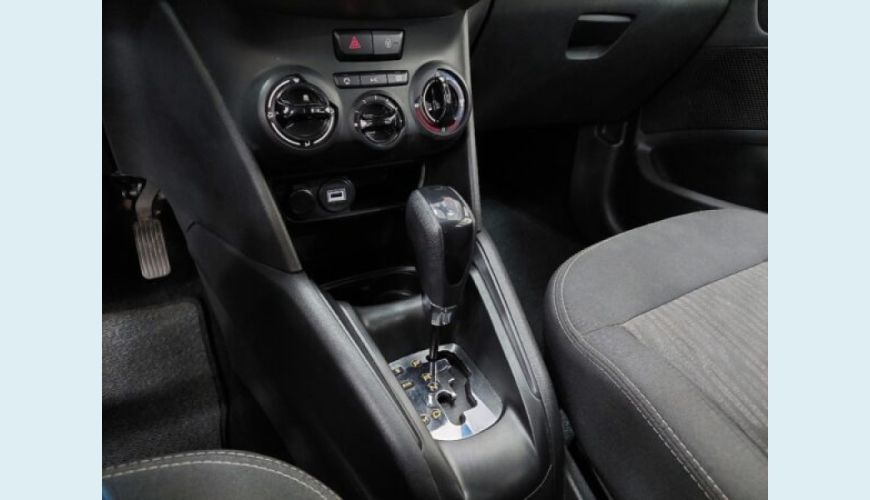 PEUGEOT 2008 1.6 16V FLEX ALLURE PACK 4P AUT. - PRETO - 2022 Foto 9 (Grande)